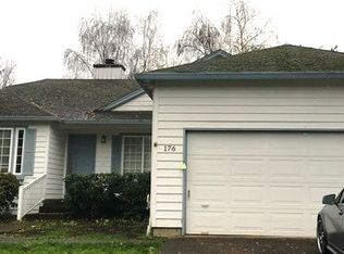 176 NE Cory St, Hillsboro, OR 97124