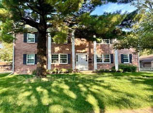 4126 Newcastle Dr APT 1, Sylvania, OH 43560