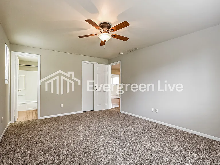 2038 Keyes Ln — Photo 8