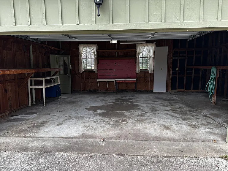 425 Jones Mill Rd — Photo 18