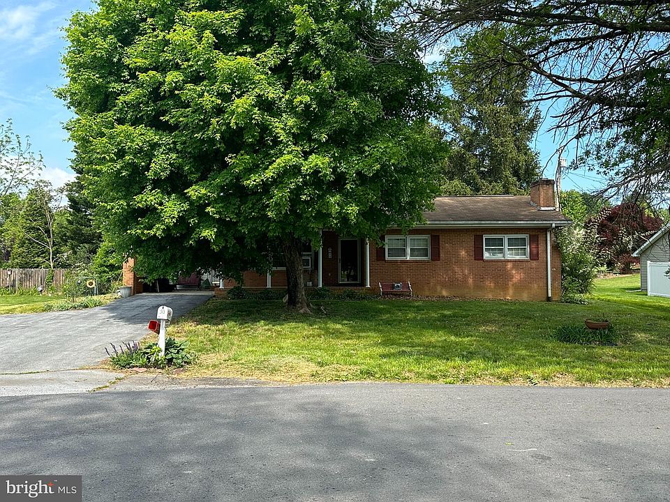 50 Aldrin Ln, Martinsburg, WV 25403 Zillow