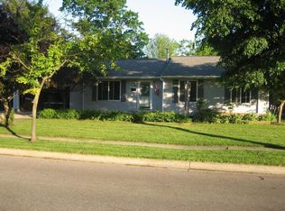 222 Jackson St, Chelsea, MI 48118