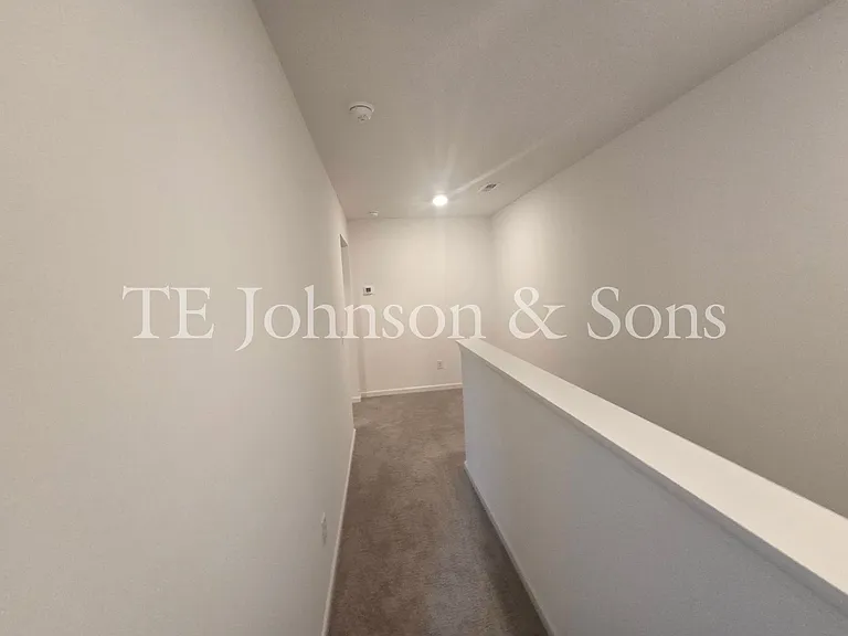 223 Latrobe Ln — Photo 21