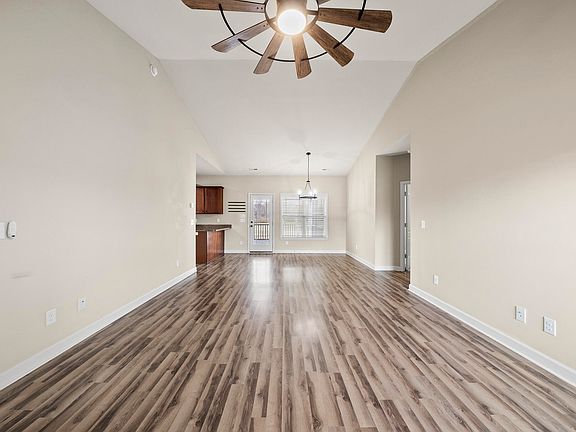2nd image of 146 Cider Ct