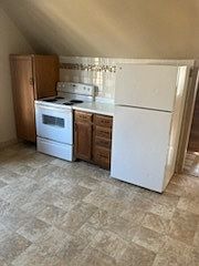 2nd image of 304 S 6th St APT 2