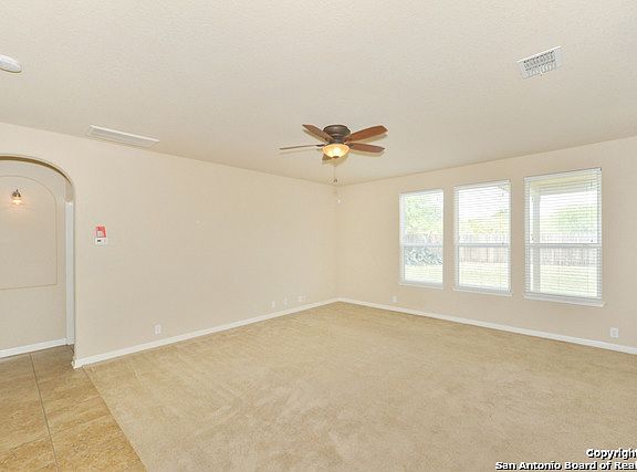 4th image of 354 Eglington Way