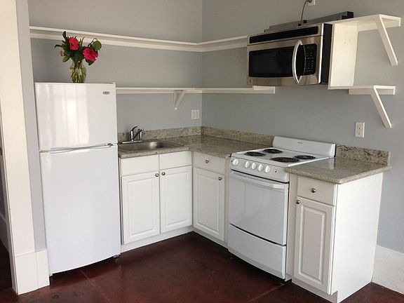 4th image of 864 Olga Ave