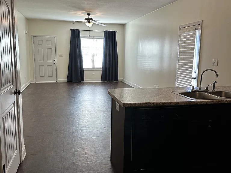 1849B Evans Rd — Photo 4