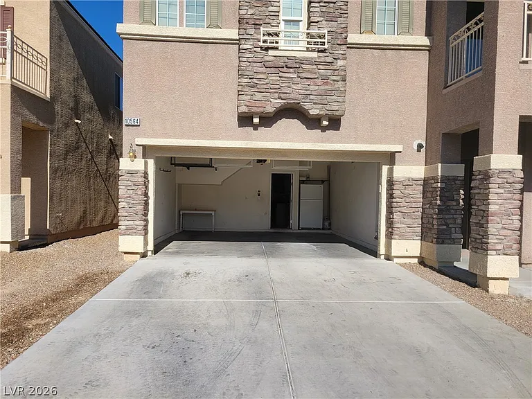 10564 Moultrie Ave — Photo 42