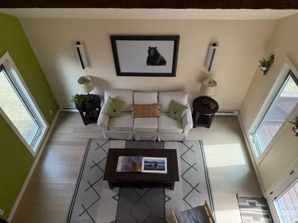 400 Powderhorn Ln APT 61, Jackson, WY 83001