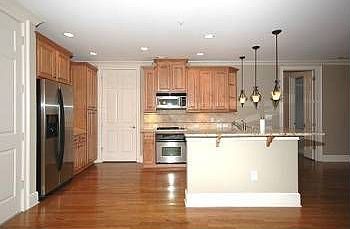 4th image of 4950 Ivy Ridge Dr SE Unit 202