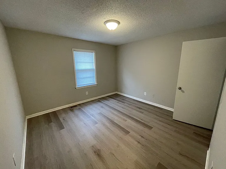 651 Kingston Ave — Photo 10