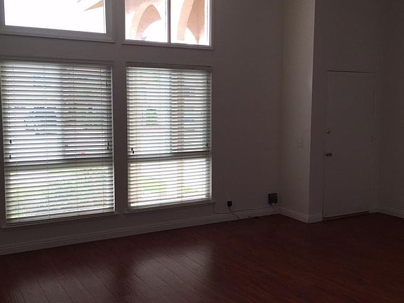 4th image of 5808 E Avenida Serra