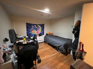 49 S Huntington Ave APT B4, Boston, MA 02130