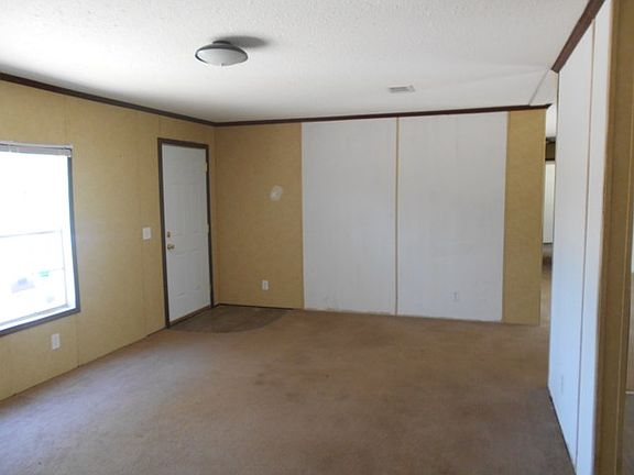 3rd image of 78 Quail Dr NE
