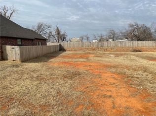 11925 SW 17th St, Yukon, OK 73099