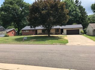 524 Harmon St SW, North Canton, OH 44720