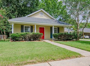 1613 Brookhollow Dr, Baton Rouge, LA 70810