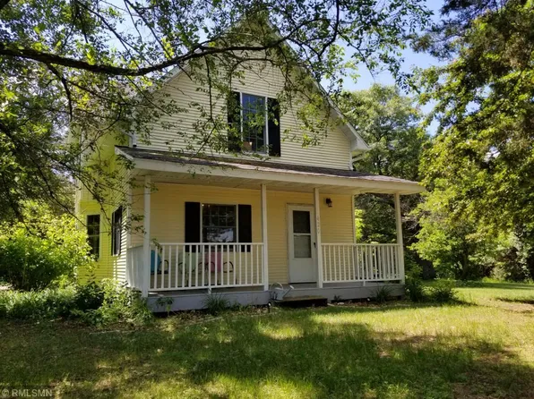 420 Sims Rd NW, Oak Grove, MN 55011