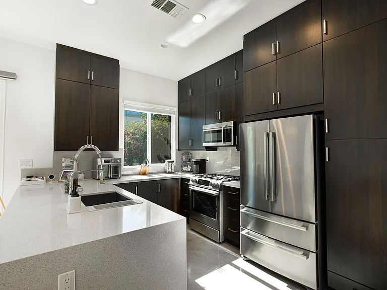 2707 Majestic Way — Photo 12