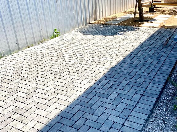 Parking area - Brick paved ground