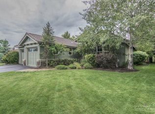 62022 Fall Creek Loop, Bend, OR 97702