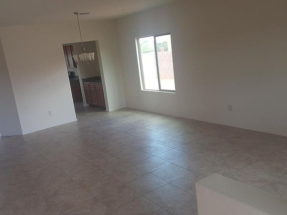 3rd image of 6162 S Eagles Talon Pkwy