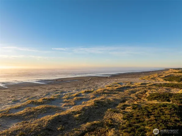 1847 SR 105, Grayland, WA 98547