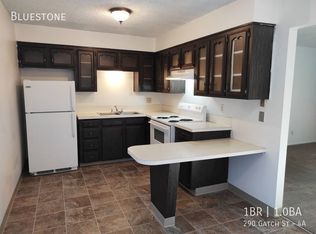 290 Gatch St #4A, Woodburn, OR 97071