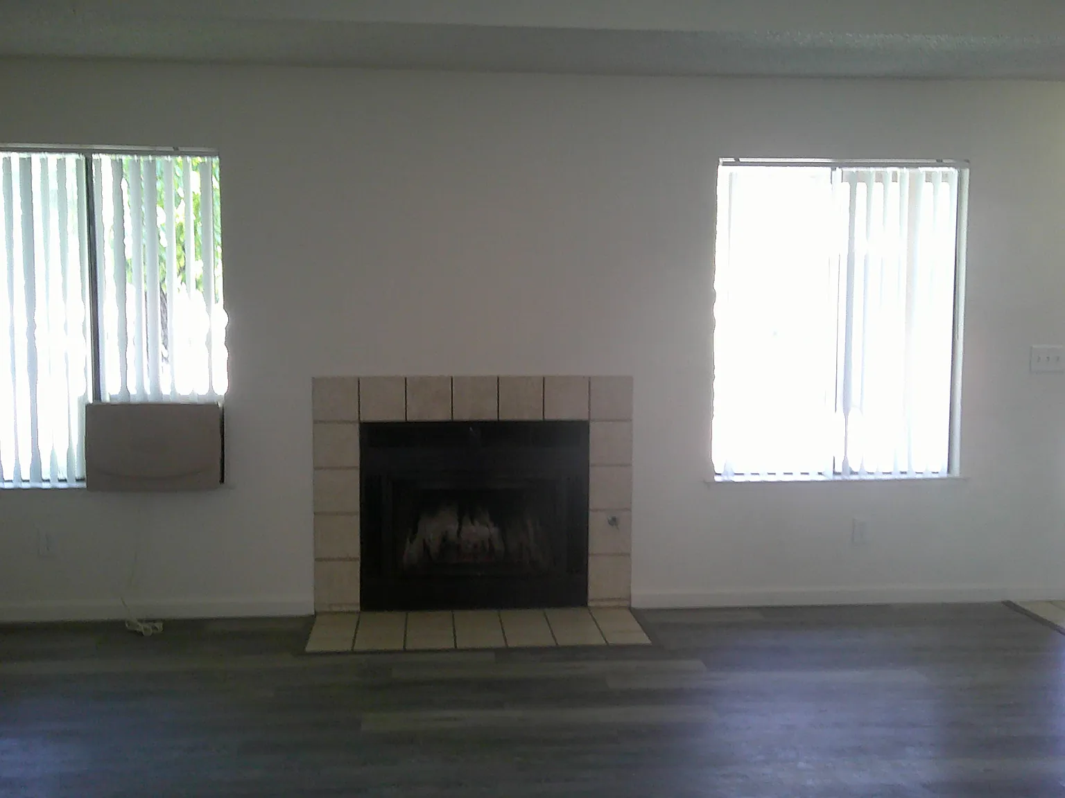 2 bed, 1025 sqft, $1,800 — Photo 1