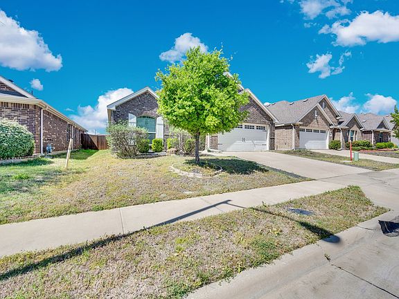 4th image of 2609 Centurion Rd