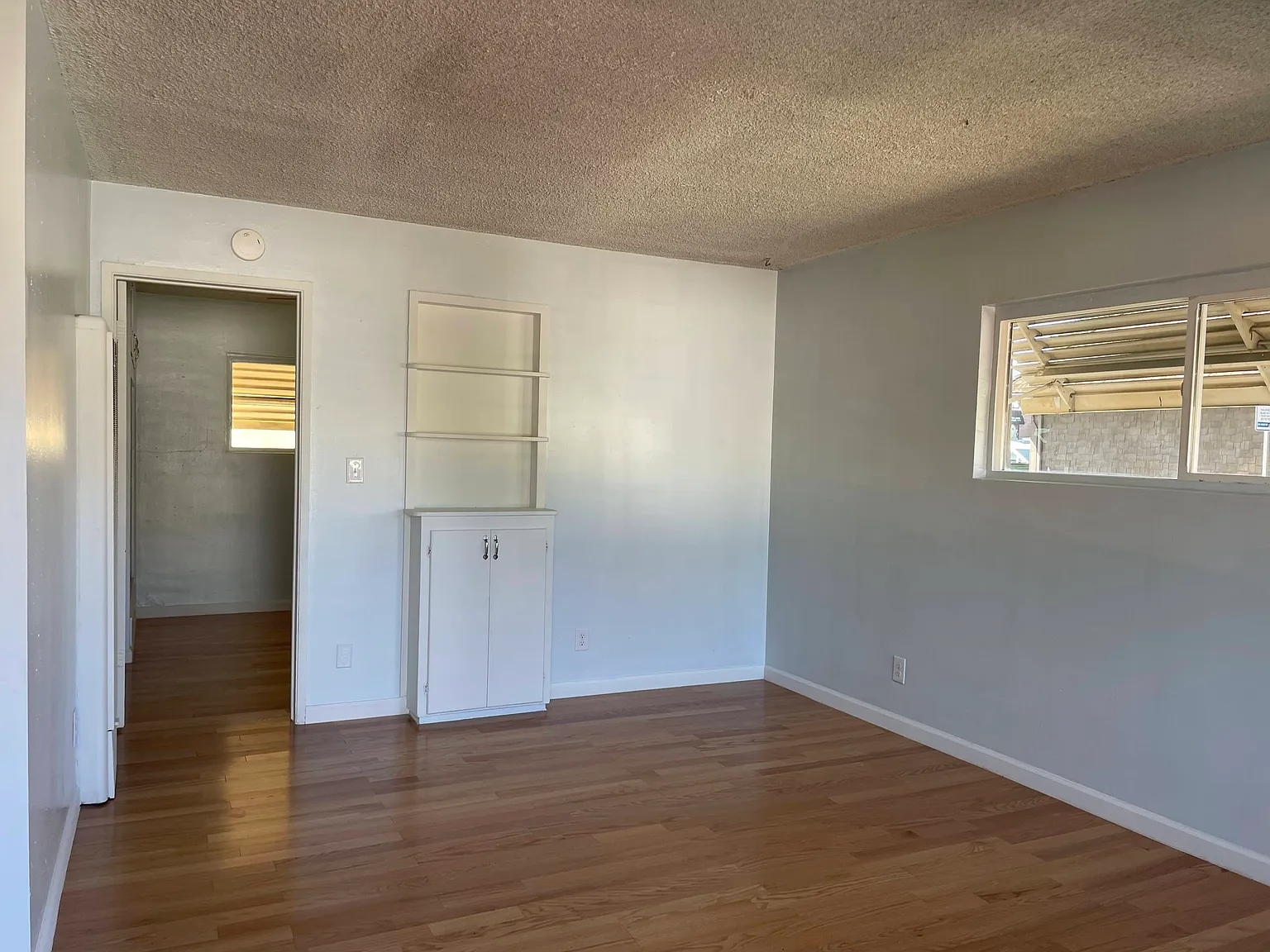 1 bed, 700 sqft, $1,650 — Photo 3