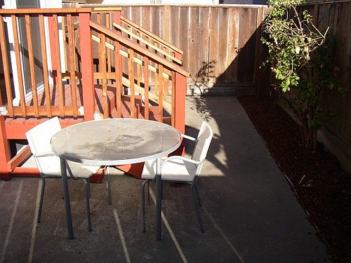 4th image of 578 Green Ave APT 2