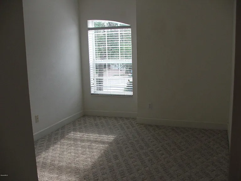 7957 Evelyn Ct — Photo 8