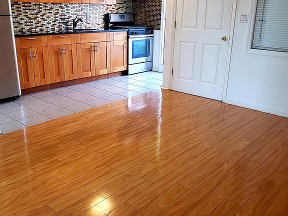 3rd image of 2418 94th St APT 3