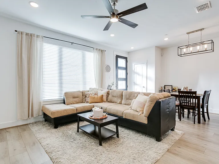 7605 Reis Ln #1 — Photo 15
