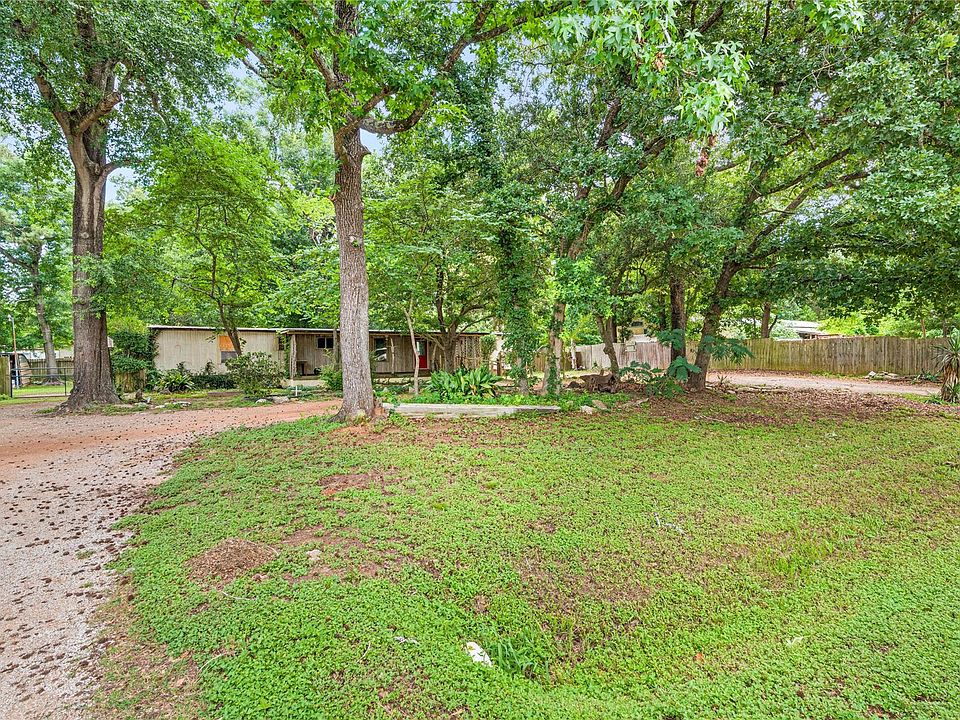 1st image of 402 Baltzell Dr