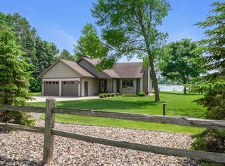 13631 36th St NW, Annandale, MN 55302