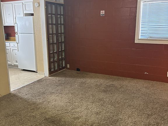 4th image of 938 S 2nd Ave