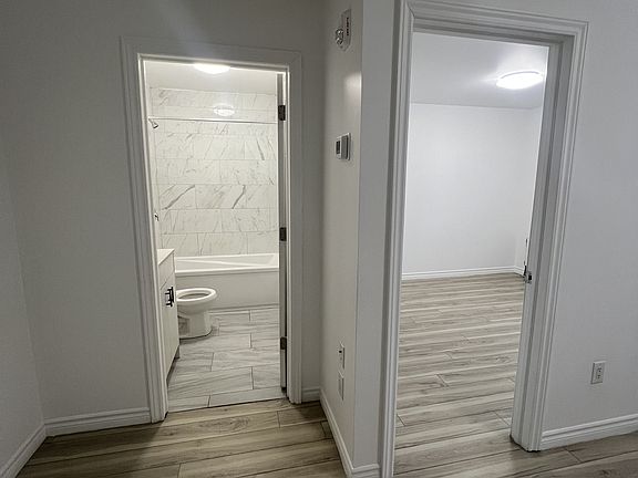 4th image of 630 Cummings Ave #11537615
