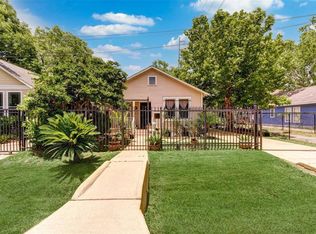 715 W 10th St, Houston, TX 77008