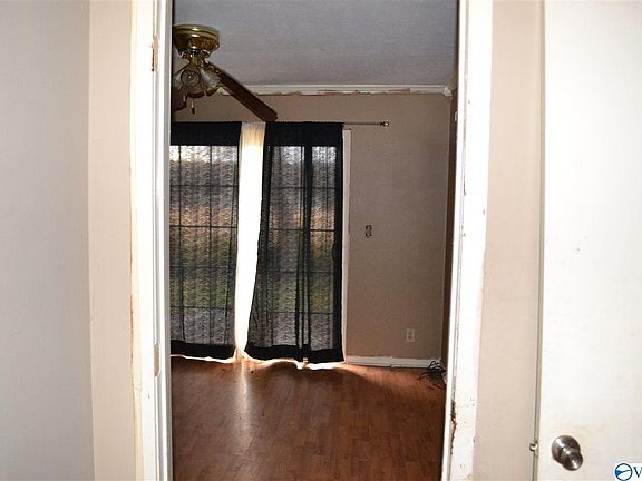 2nd image of 4808 Lumary Dr NW