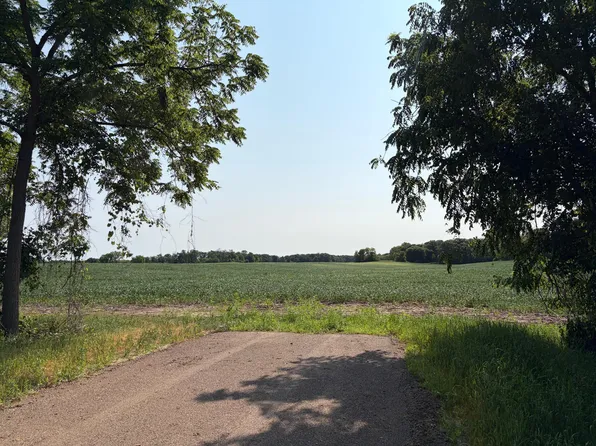 L6b2 Flamingo St NW, Isanti, MN 55040
