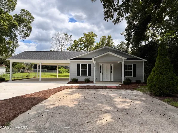 529 Fayetteville Street, Clinton, NC 28328