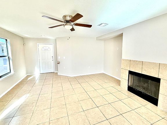 2nd image of 6721 Walkup Ln