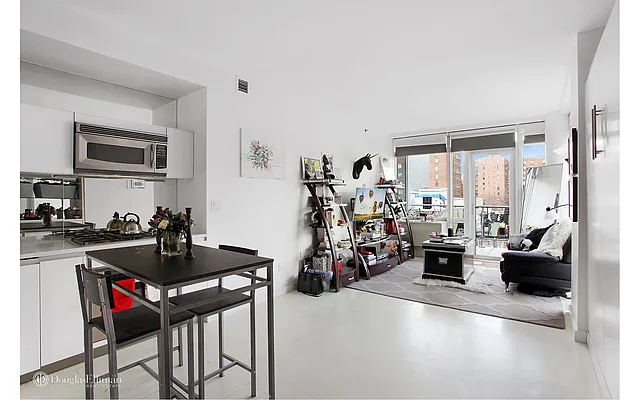 Rented by Douglas Elliman | media 19