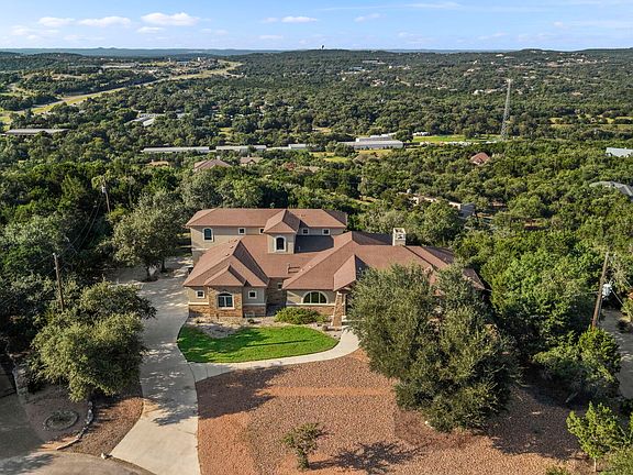 5th image of 8 BRAEBURN CT