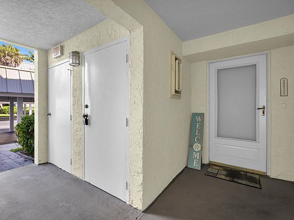 2nd image of 2400 S Ocean Drive #2215