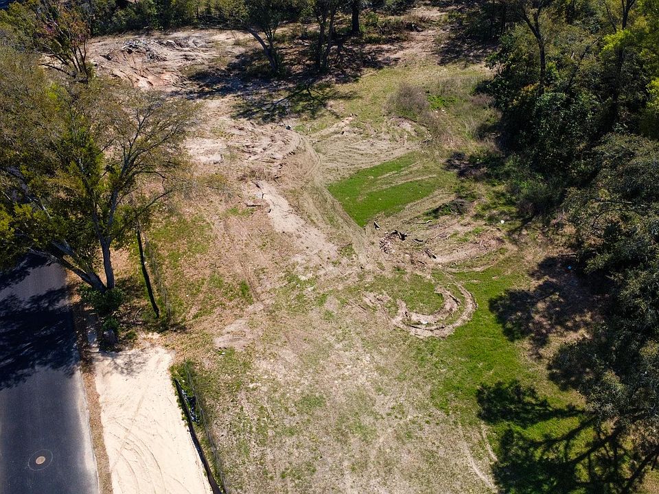 1st image of 213 Hannon Mill Rd