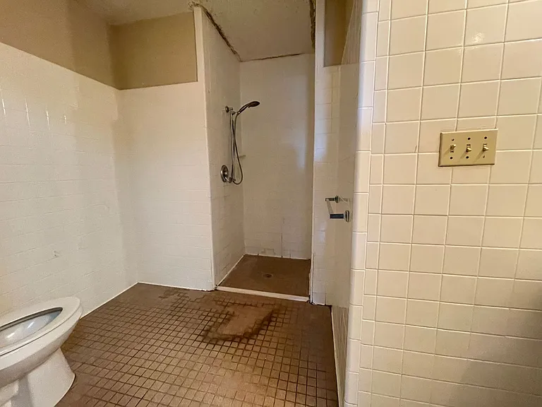 9514 Veronica St — Photo 12